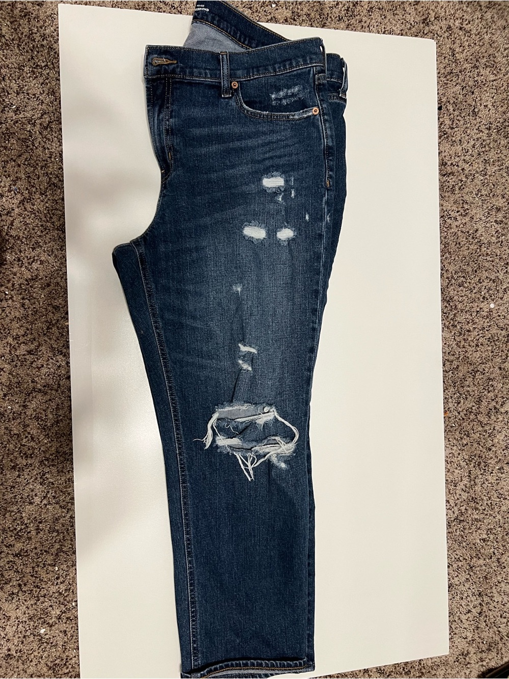 Old Navy Mid-Rise Boyfriend Jeans in Dark Blue